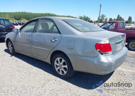 2005 Toyota Camry Xle V6 from USA, damaged, VIN 4T1BF30K95U619850
